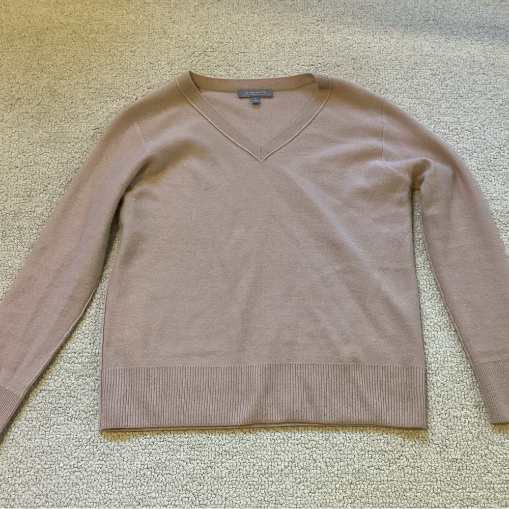 Neiman Marcus Cashmere Sweater
